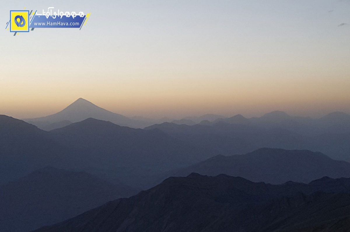 توچال نام قلّه‌ای در شمال استان تهران به بلندای ۳٬۹۶۲ متر از سطح دریاست که بخشی از دامنهٔ رشته‌کوه‌های البرز می‌باشد.